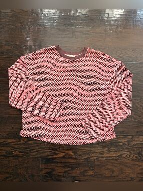 Open Edit Women’s Wave Geometric Pattern Top
